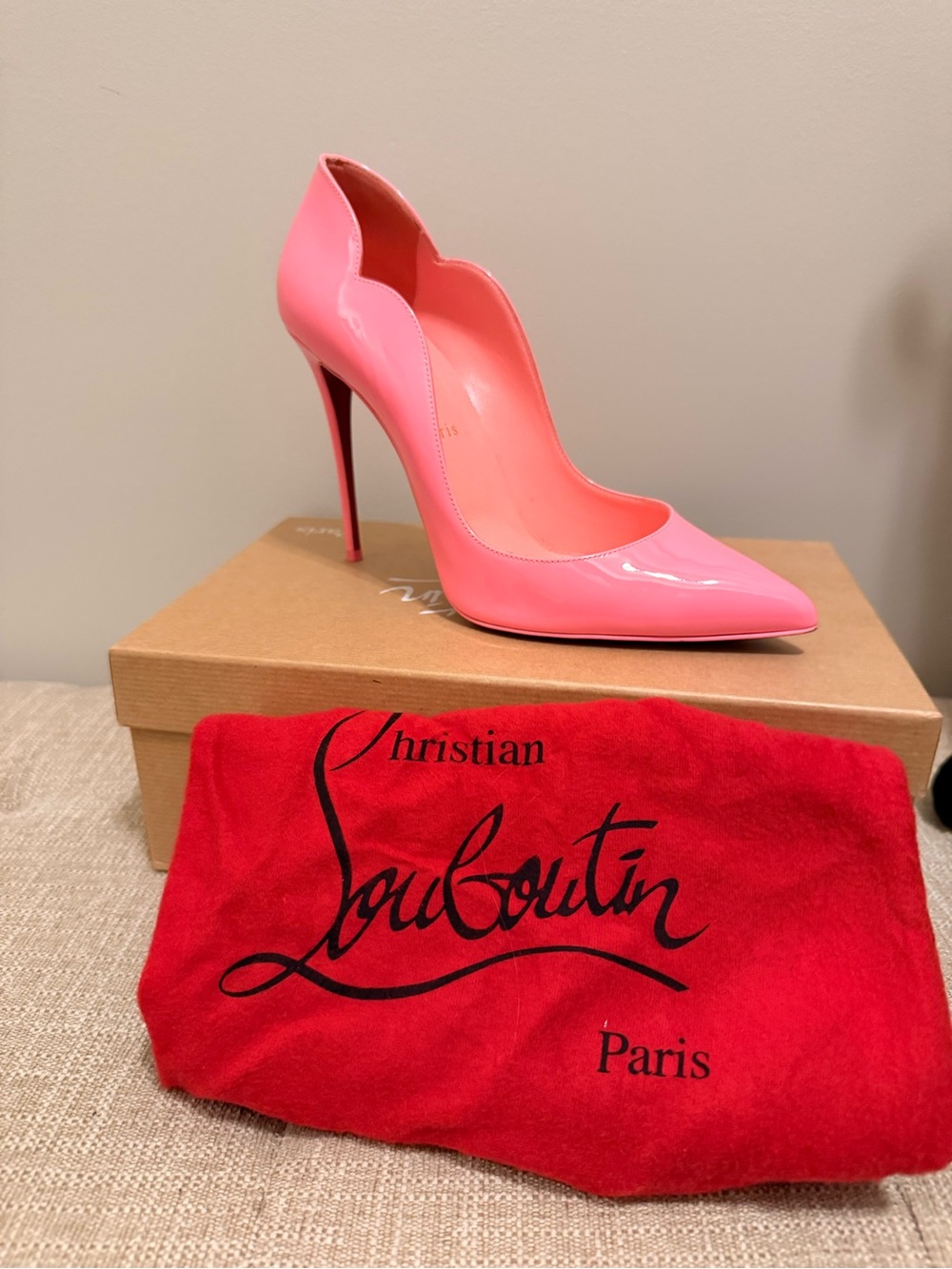 Christian Louboutin Pink Patent Leather Scalloped-Edge Pointed Toe Pump